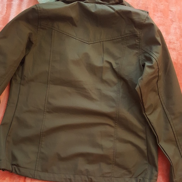 Overseas Adventures Travel - Sir Edmund Hillary Ja - Picture 3 of 4